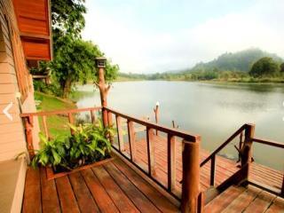 The Nature Club Resort Sangkhla Buri Eksteriør billede